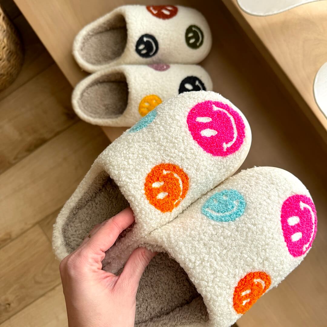 Colorful Happy Face Slides Slippers